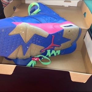 Retro Jordan 6s size 7y SOLD ON MERCARI
